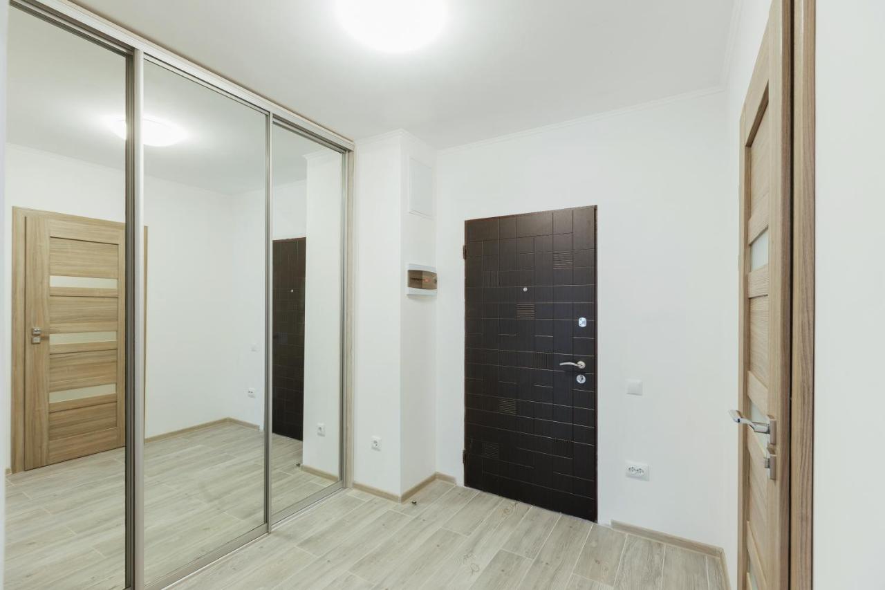 Apartamento DomkoLeópolis Exterior foto